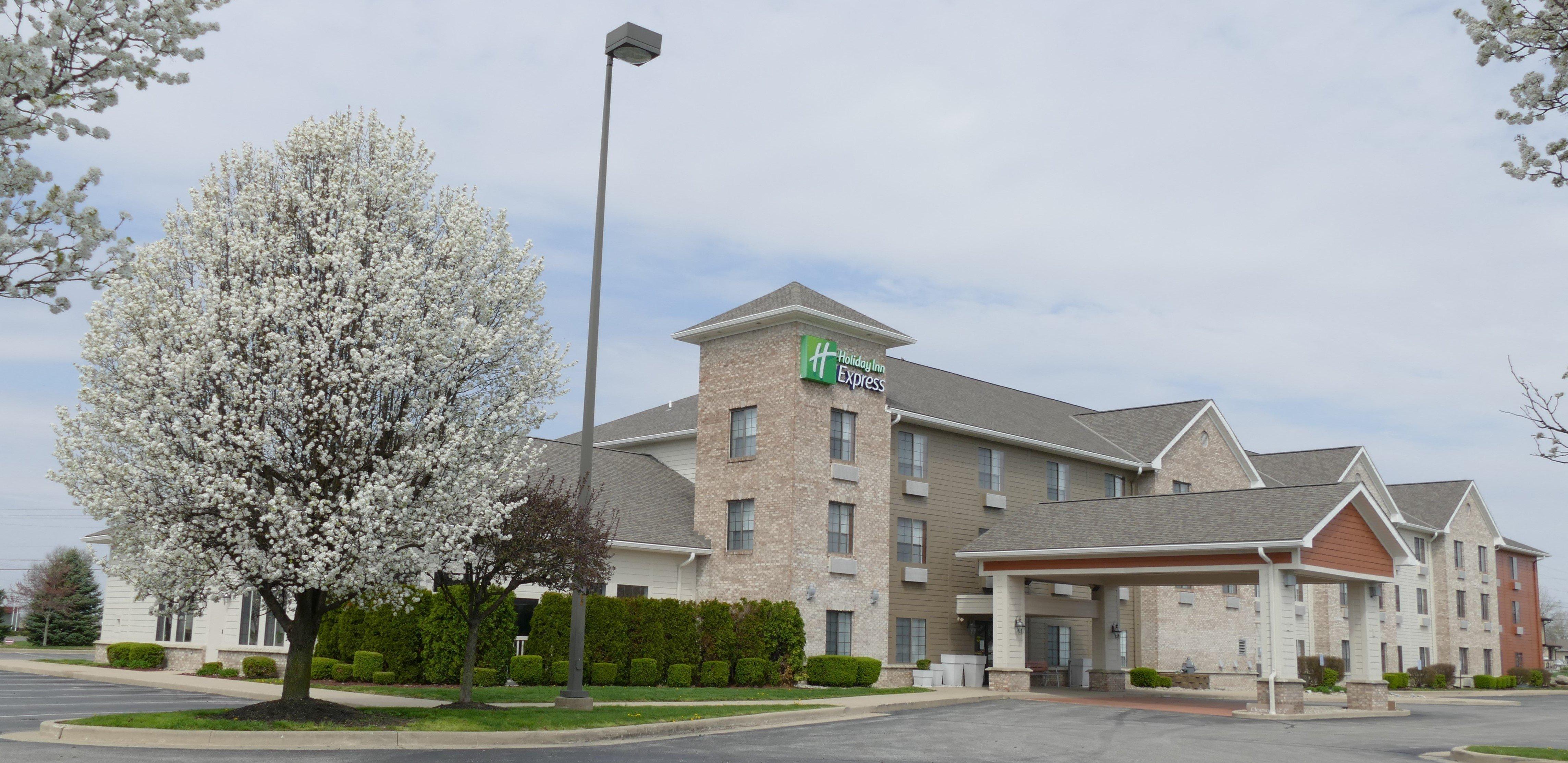ฮอลิเดย์ อินน์ เอ็กซ์เพรส กรีนส์เบิร์ก Greensburg ภายนอก รูปภาพ
